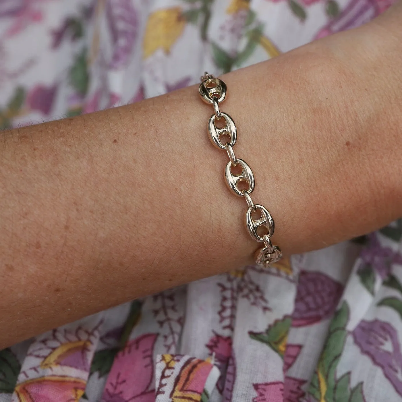 14k Mariner Station Chain Bracelet