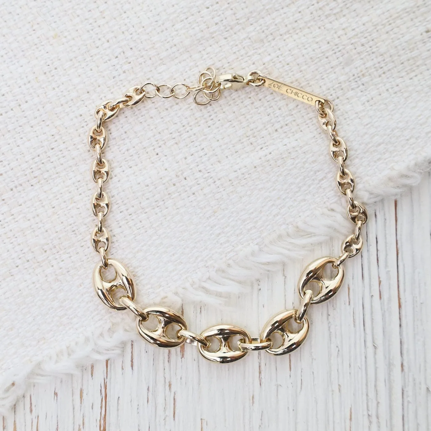 14k Mariner Station Chain Bracelet