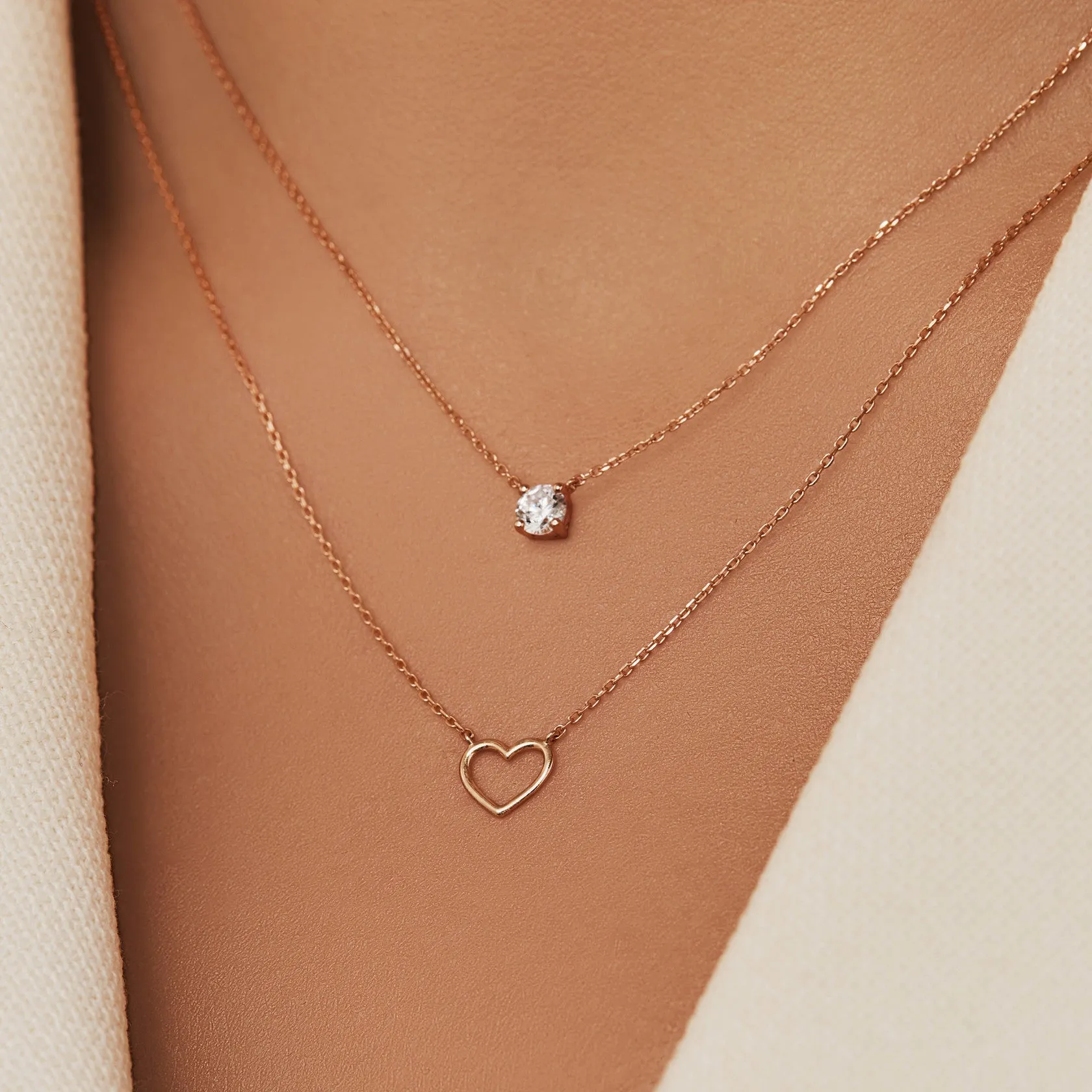 Cadeau d'Isabel 14 karat rose gold necklace with bracelet gift set with heart