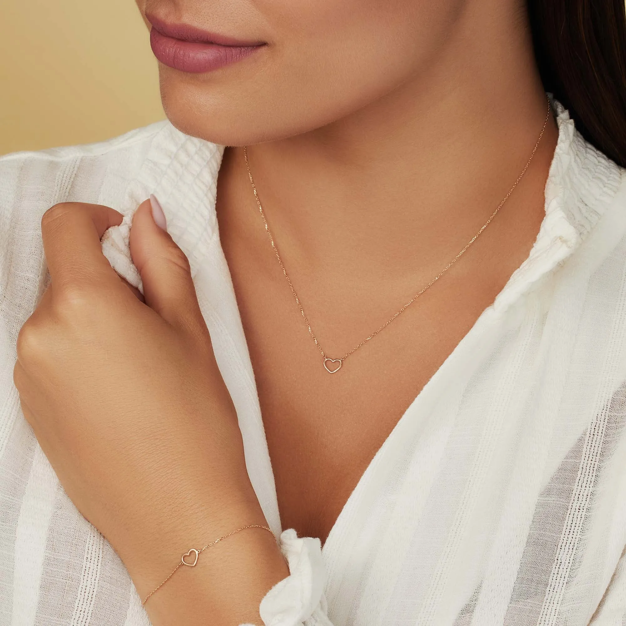 Cadeau d'Isabel 14 karat rose gold necklace with bracelet gift set with heart