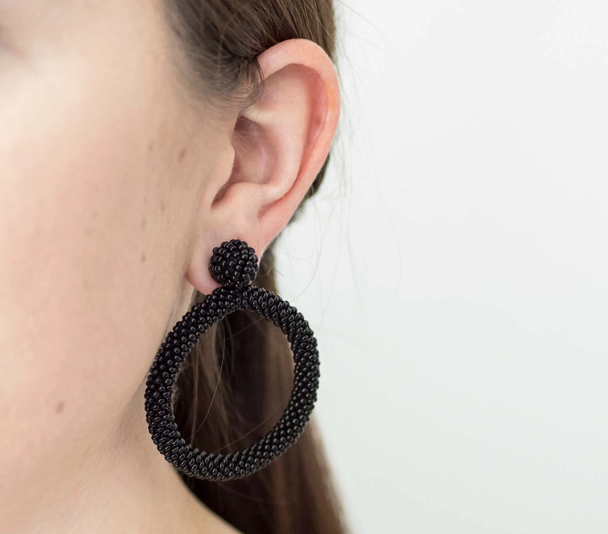 <br>The Roll-On® Hoop <br> Black