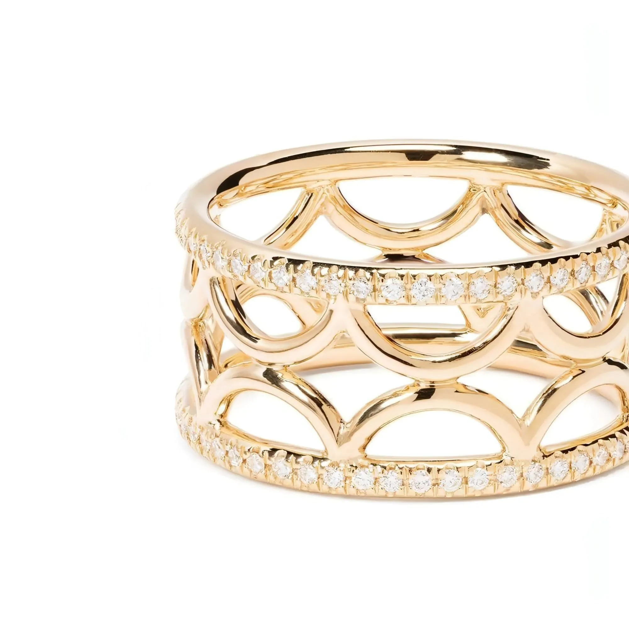 Perpétuel.le semi-pavée ring band