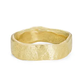 Stone Wide Ring 18ct Gold